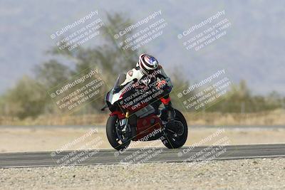 media/Dec-01-2025-Moto Forza (Mon) [[2daa91e15f]]/1-Advanced Group/Session 3 Turn 3 Exit Bump Pans/